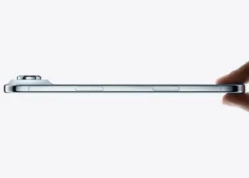 iPhone Air ultrafino en imagen oficial de Apple