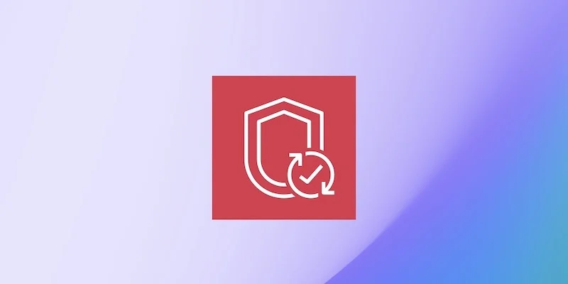 Símbolo de seguridad sobre un fondo abstracto azul y violeta