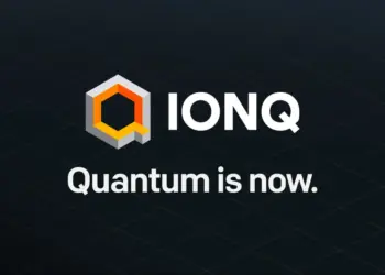 Gráfico oficial de IonQ para su anuncio sobre relojes atómicos ópticos
