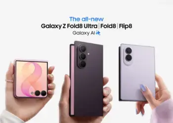 Samsung Galaxy Z Fold8 y Fold8 Ultra desplegados junto al Galaxy Z Flip8