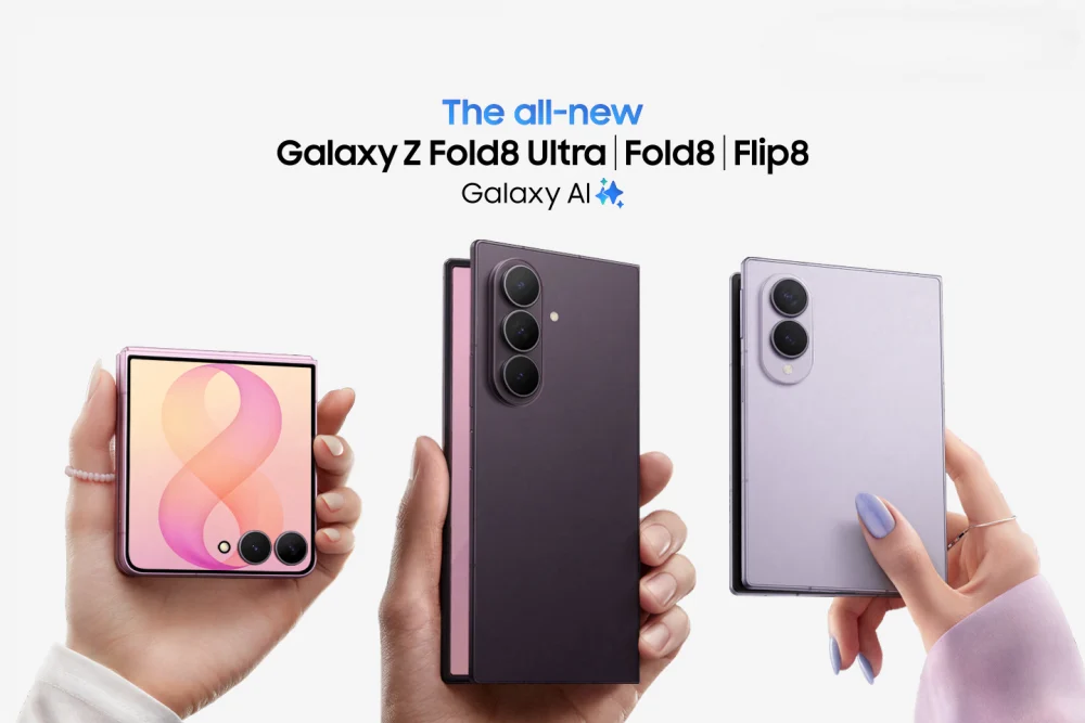 Samsung Galaxy Z Fold8 y Fold8 Ultra desplegados junto al Galaxy Z Flip8