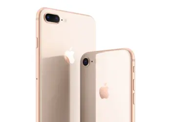 iPhone 8 y iPhone 8 Plus vistos por la parte trasera