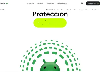 Mascota de Android bajo varias capas de protección