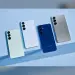 Cuatro teléfonos Samsung Galaxy vistos por la parte trasera en distintos colores
