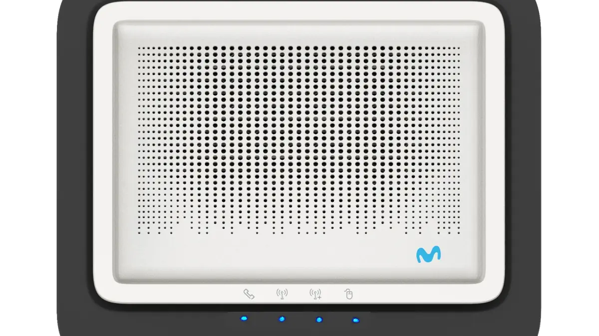 Vista frontal de un router Smart WiFi 6 de Movistar