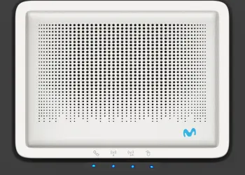 Vista frontal de un router Smart WiFi 6 de Movistar