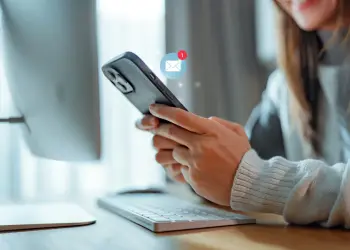 Mensaje recibido en un teléfono móvil