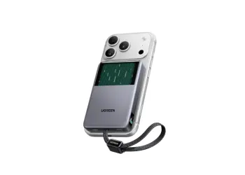 Batería magnética Ugreen MagFlow Pro acoplada a un teléfono, con panel de refrigeración visible y correa