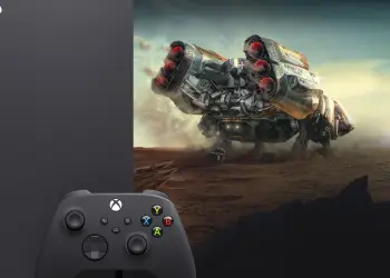 Xbox Series X con mando, en una imagen oficial de la consola