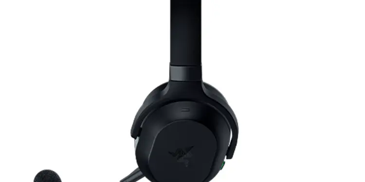 Auricular negro Razer con micrófono de brazo