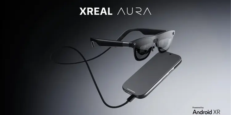 Gafas XREAL AURA y módulo conectados por cable